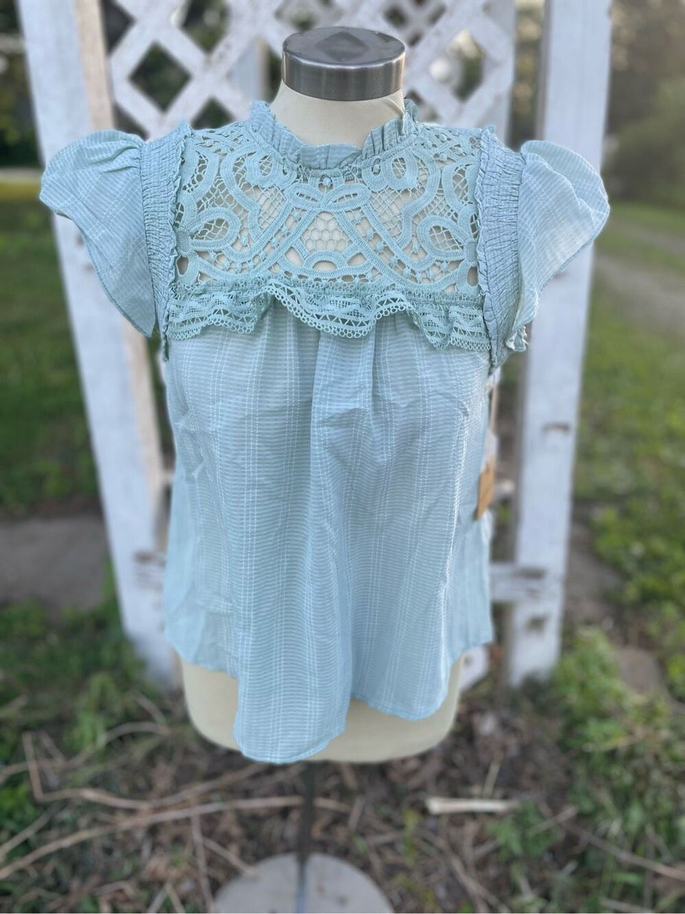 Blu Pepper Light Blue/Gray Blouse Crochet Style Small Cap Sleeve New